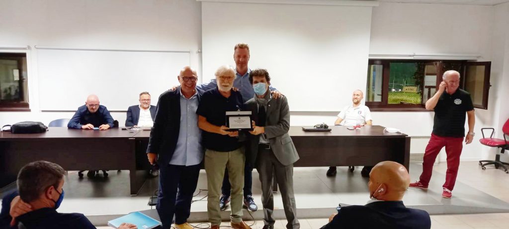 PREMIO GRASSROOTS AWARD 2021 BEST GRASSROOTS LEADER a EZIO FICARELLI